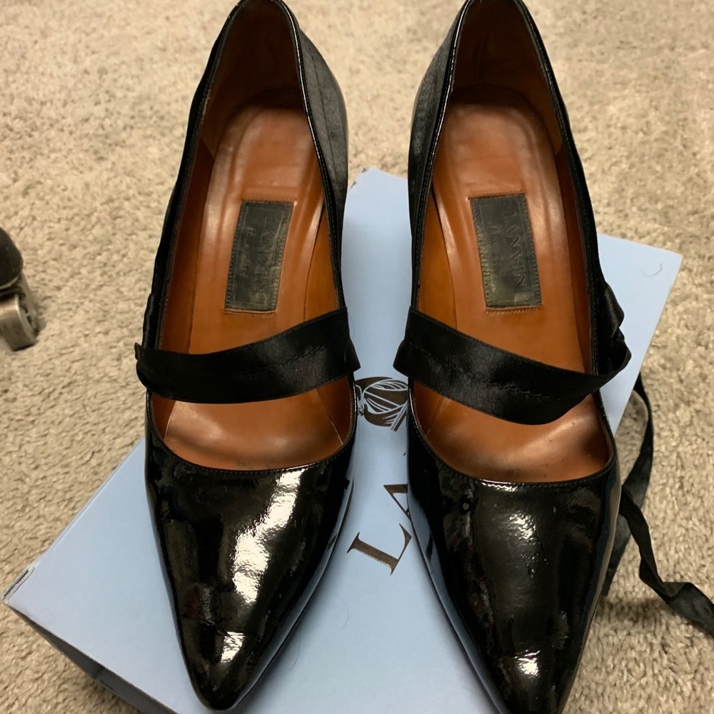 Lanvin patent leather and grosgrain ribbon